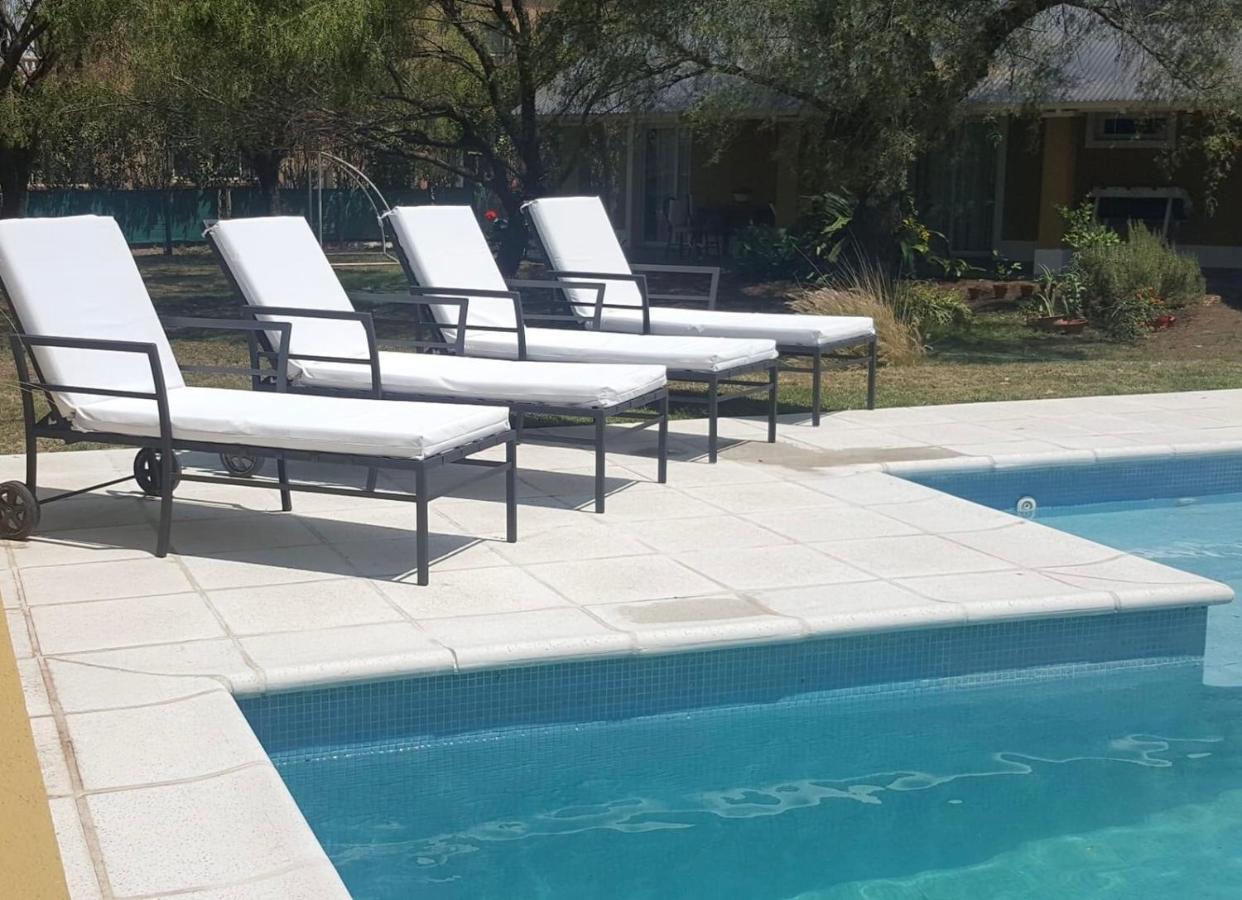 Casa 6 A Malibu 3Km Del Aeropuerto Podes Dejar Tu Auto Villa Allende Exteriér fotografie