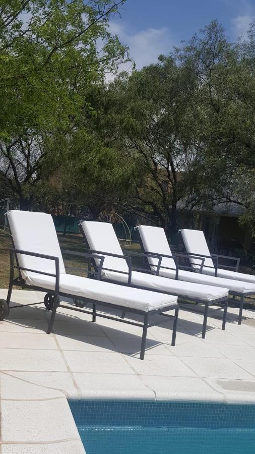 Casa 6 A Malibu 3Km Del Aeropuerto Podes Dejar Tu Auto Villa Allende Exteriér fotografie