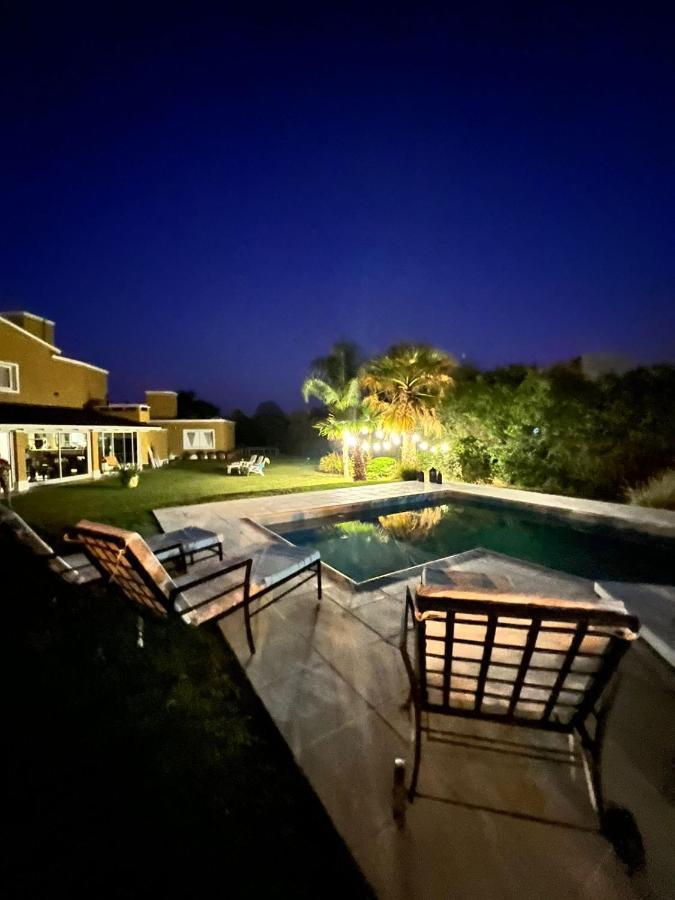 Casa 6 A Malibu 3Km Del Aeropuerto Podes Dejar Tu Auto Villa Allende Exteriér fotografie